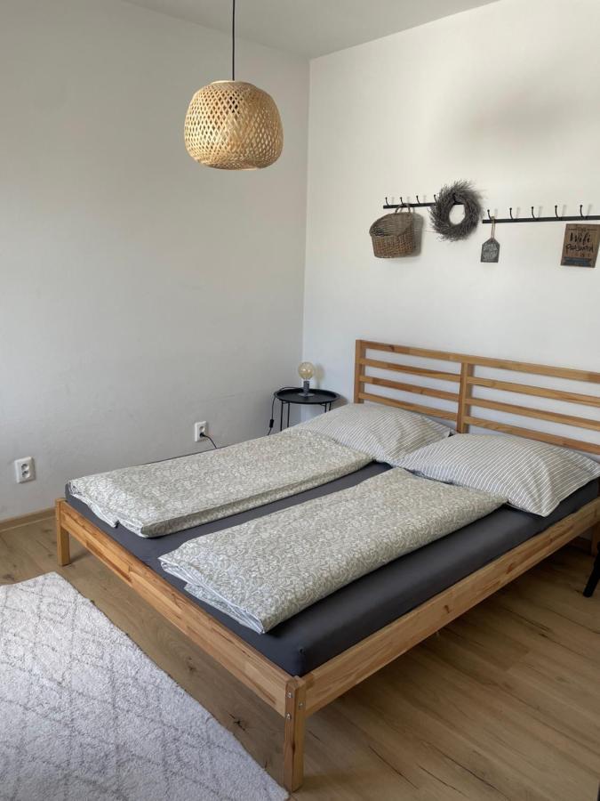 Apartment Dubnica Prejta 3 Dubnica nad Váhom Eksteriør billede